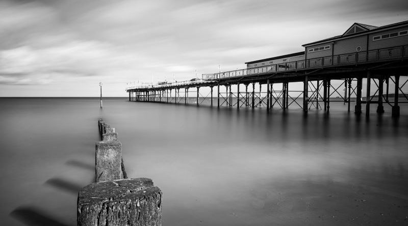 Teignmouth Pier by Kerry Turner
