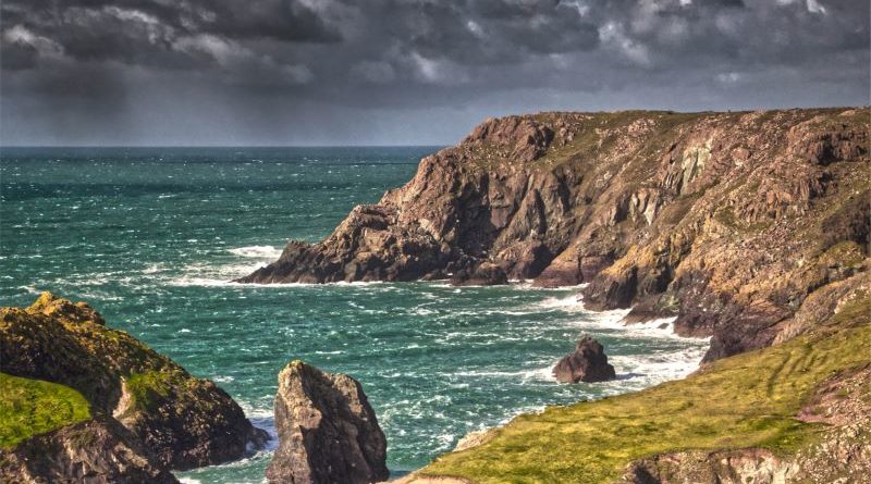 Approaching Sorm, Kynance Cove by David Mason