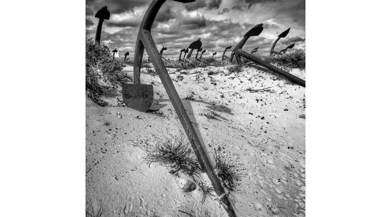 Anchors by Chris Bean
