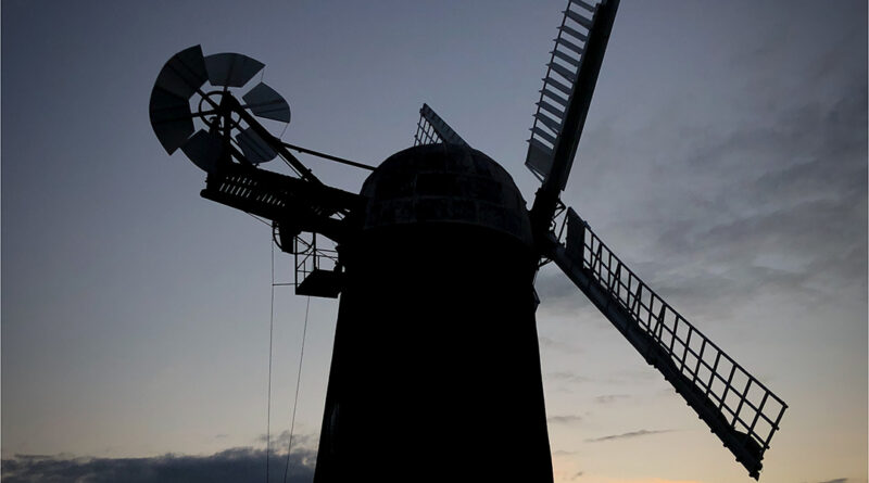 Windmill at Sunset by Ian Hardacre
